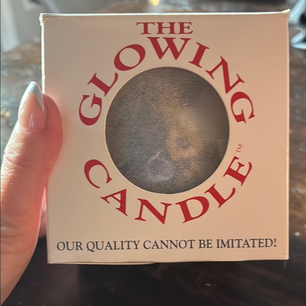 The Glowing Candle ~ NWT Handcrafted in San Diego Cal
